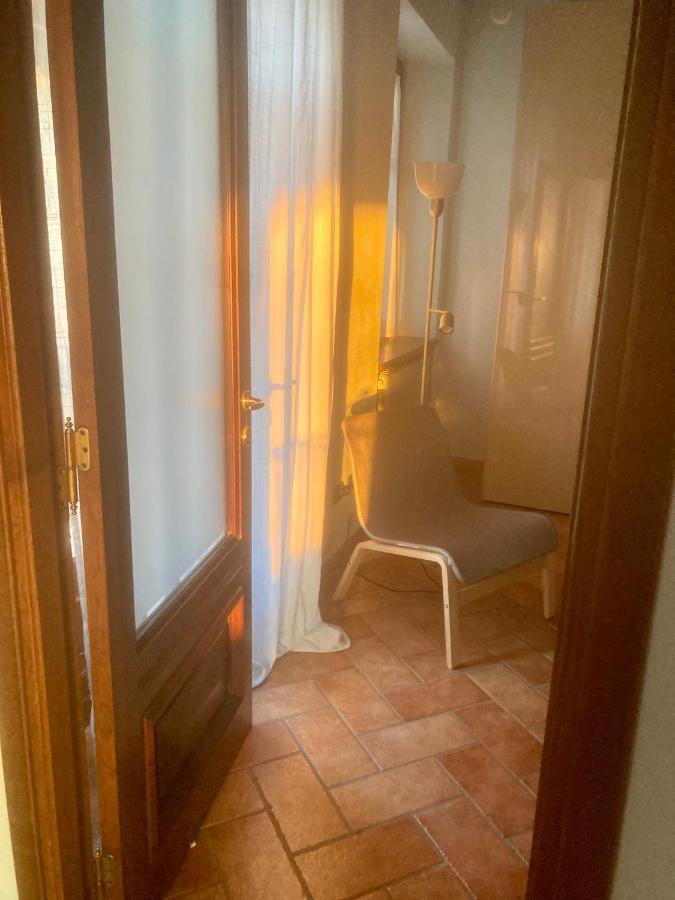 Da Emi - La Casetta In Piazza Monforte dʼAlba Exterior foto